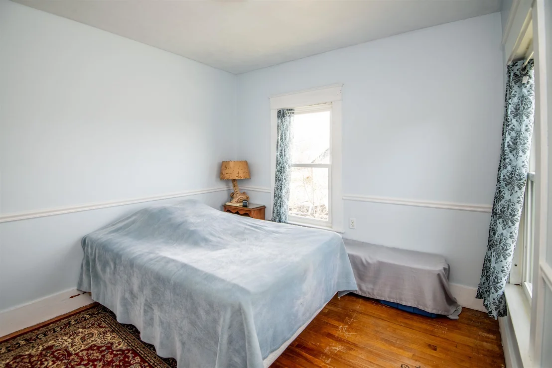 Photo of 98 Circle