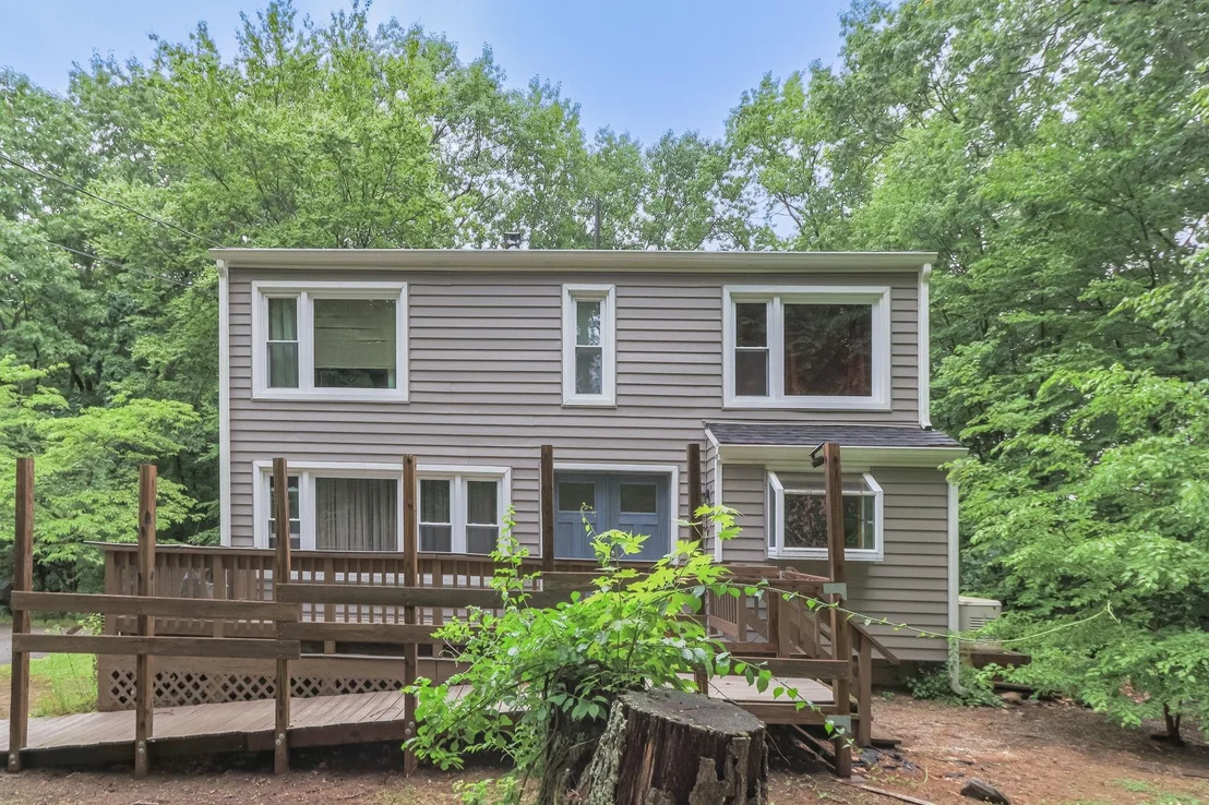 Photo of 20 Redfield
