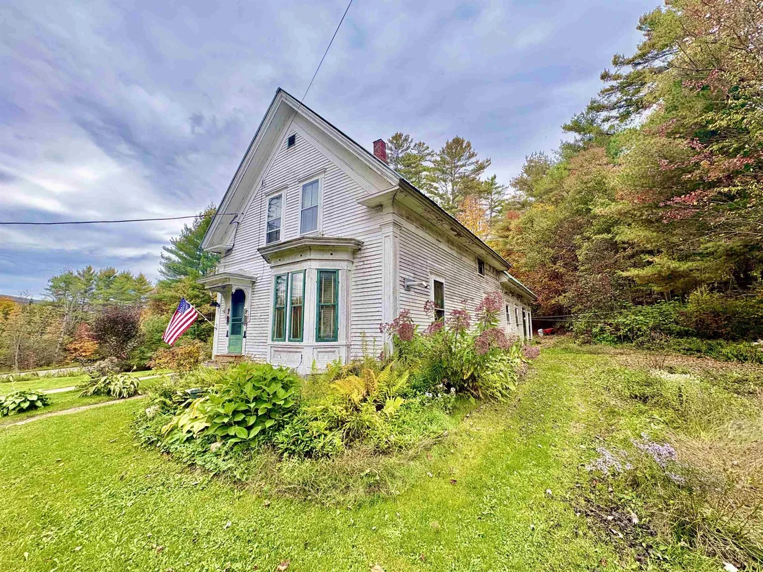 Photo of 1445 Maillett