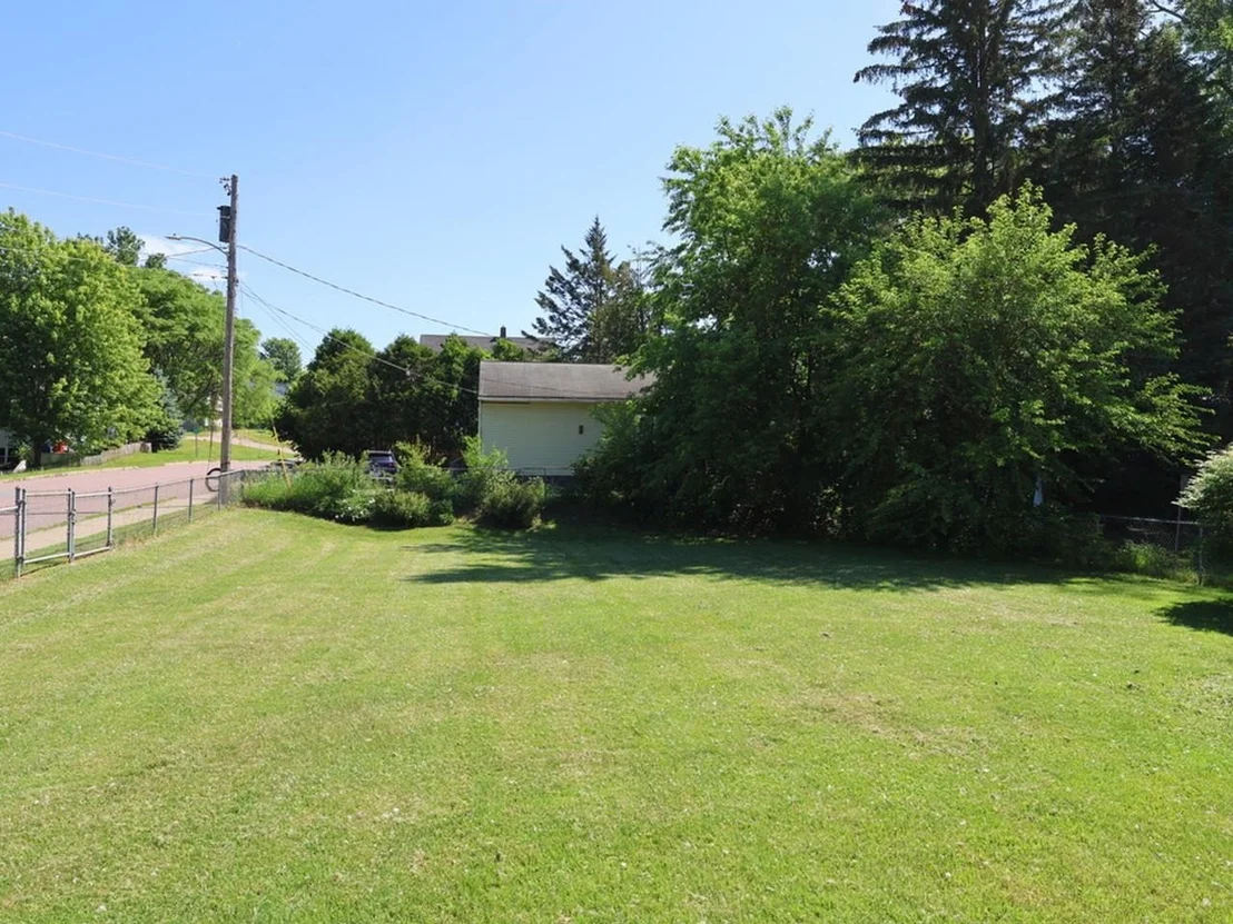 Photo of Lot 2 Pine