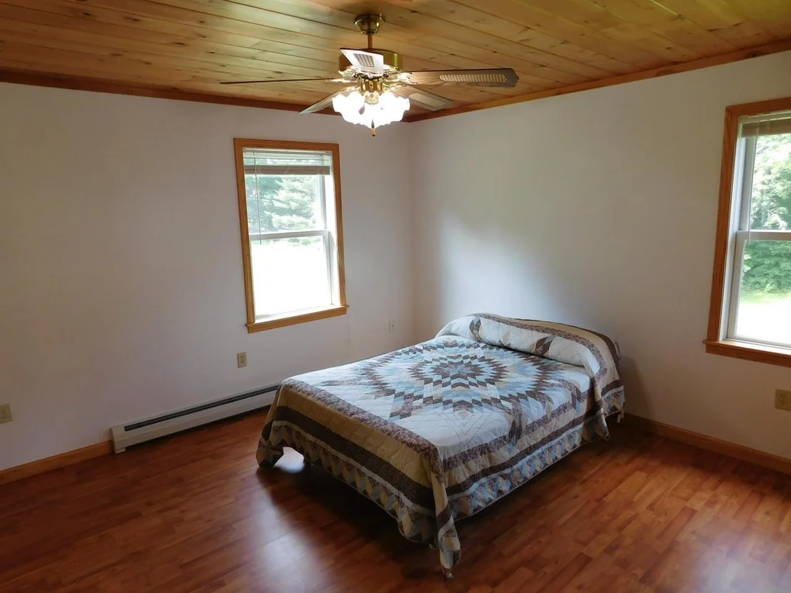 Photo of 150 Piney Woods