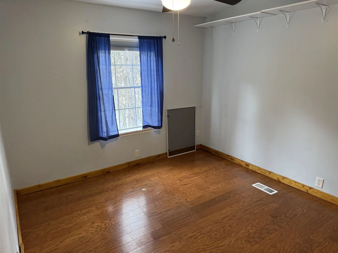 Photo of 1352 Mud Hollow