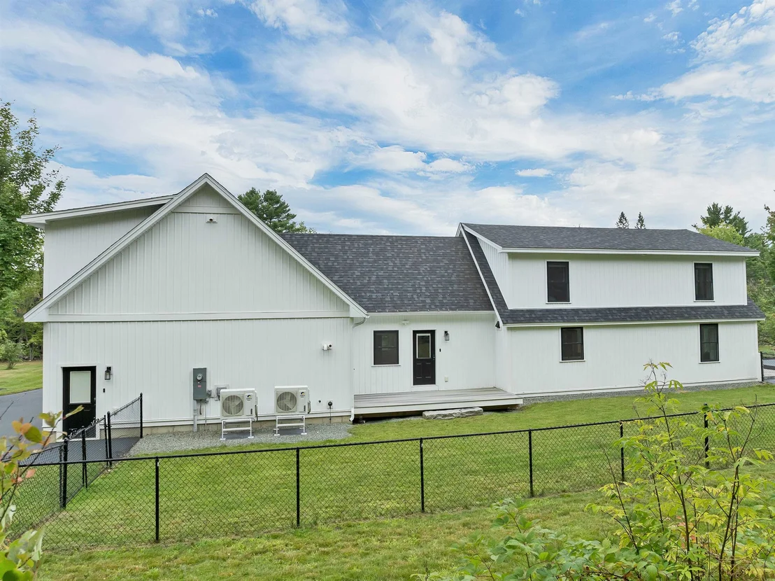 Photo of 329 Mountain View