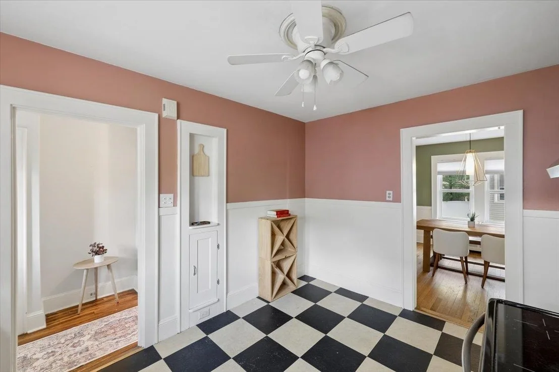 Photo of 838 Maple