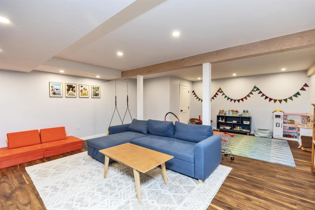 Photo of 12 Springvale
