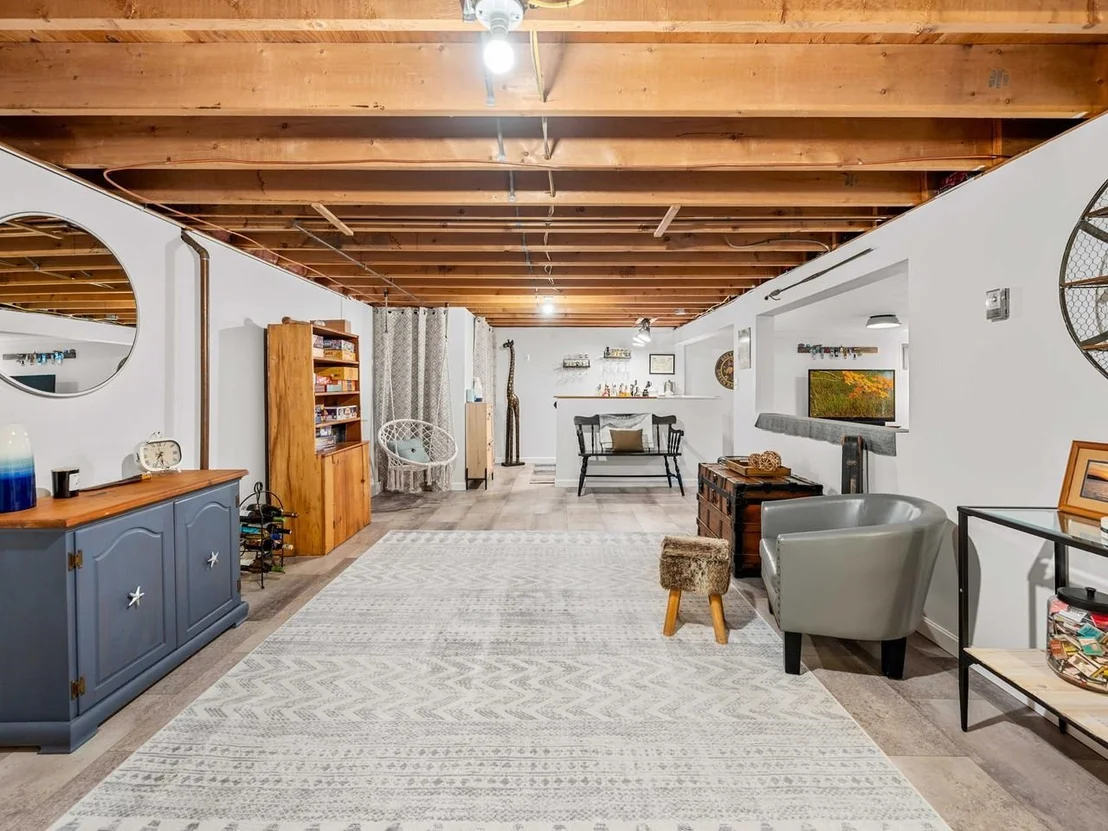 Photo of 5 Spruce