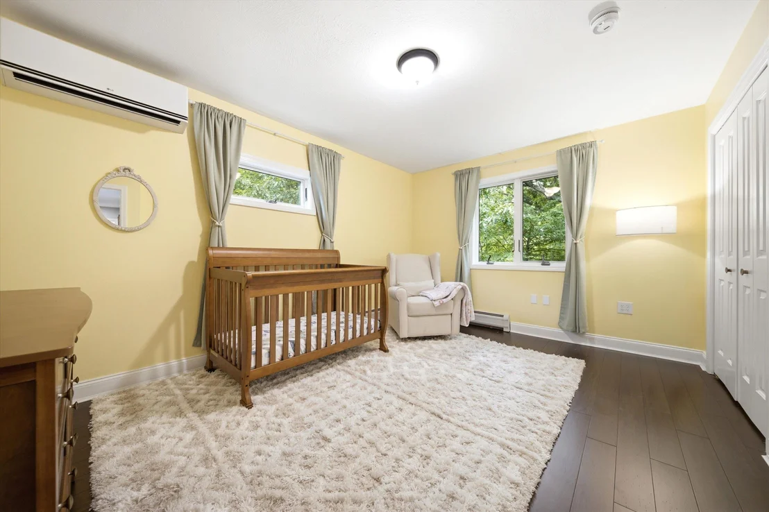 Photo of 107 Hackett Hill