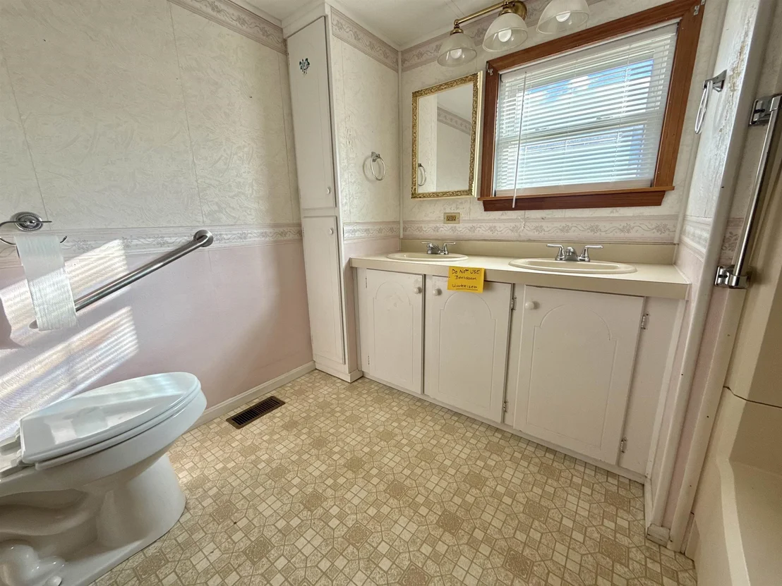 Photo of Unit 33 at 81 Crampton