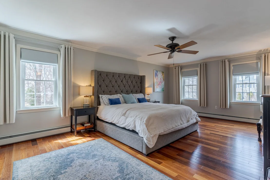 Photo of 37 Alexander