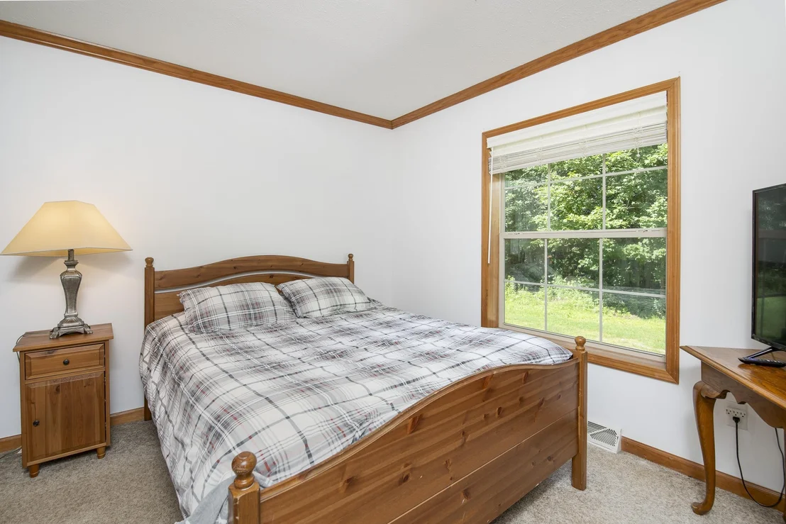 Photo of 89 Townsend Brook
