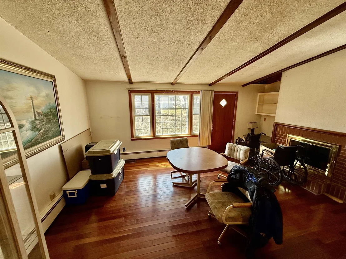 Photo of 21 Roycraft