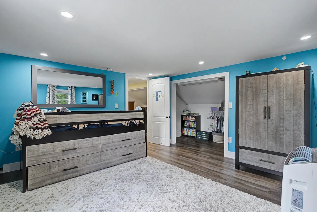 Photo of 30 Elmview