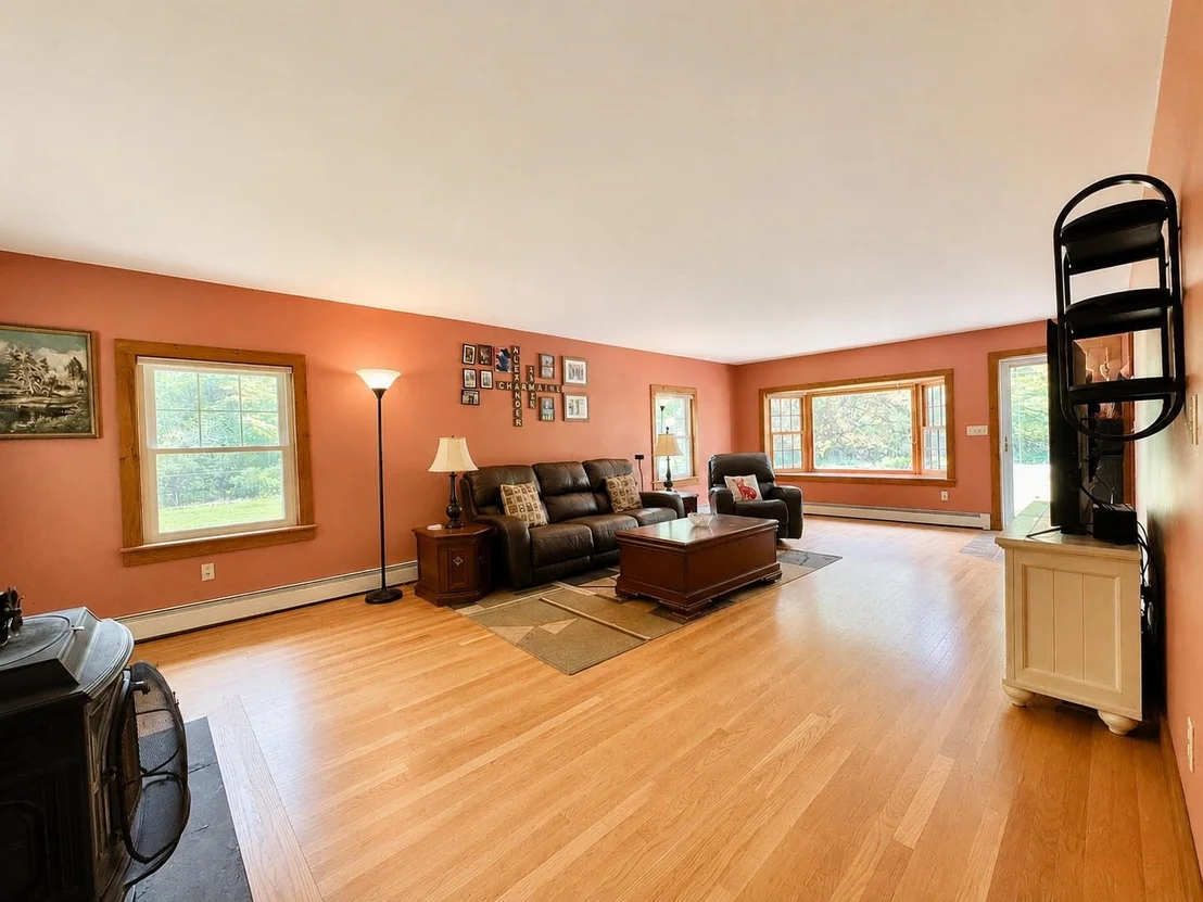 Photo of 244 Walpole Valley