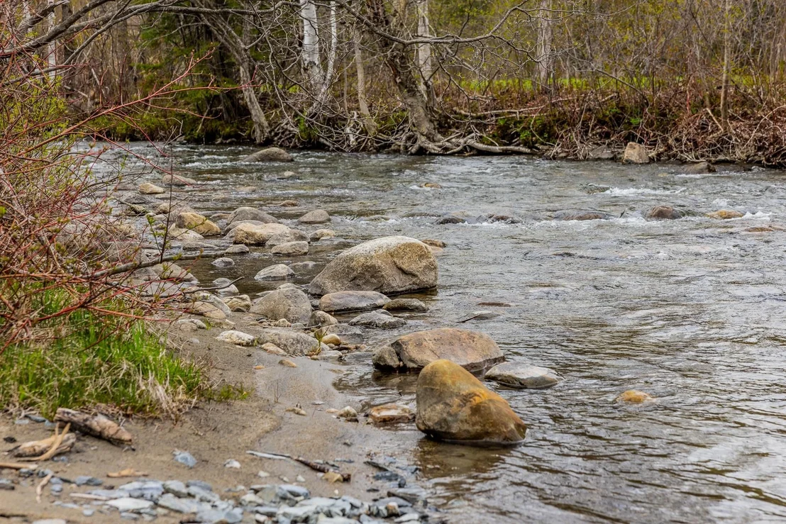 Photo of 00 Vermont Route 25