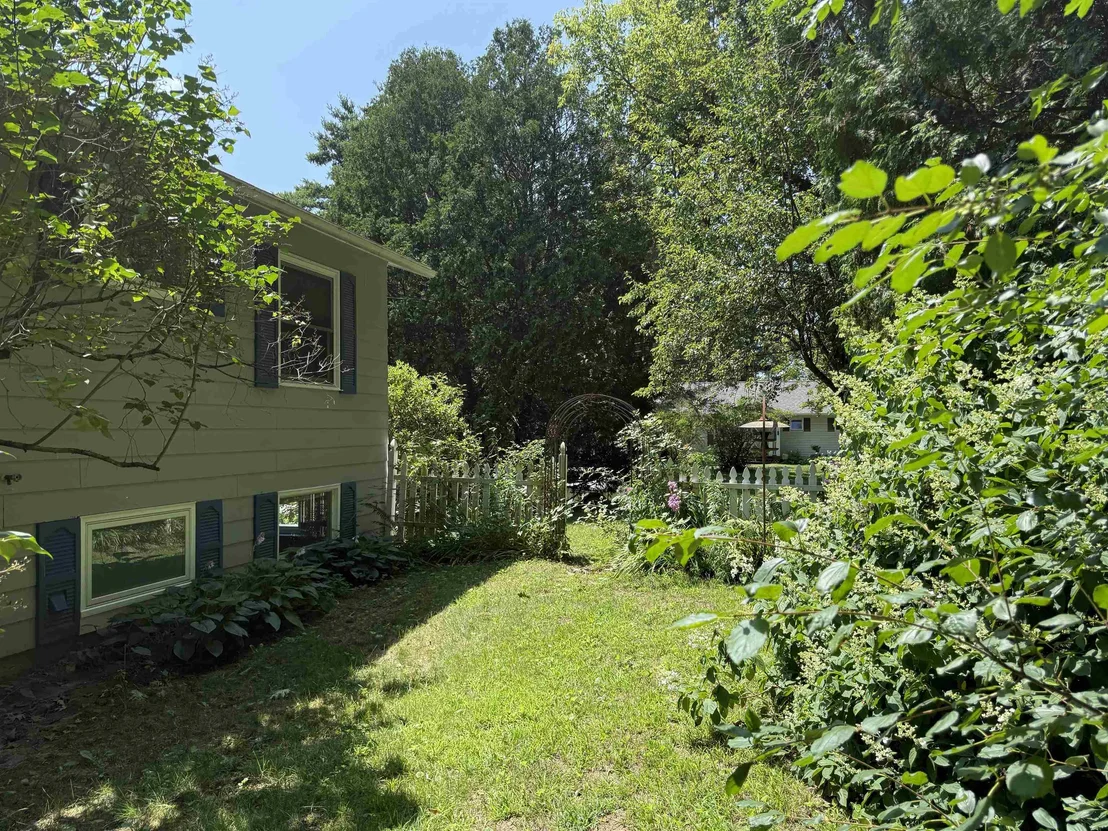 Photo of 304 Stonybrook