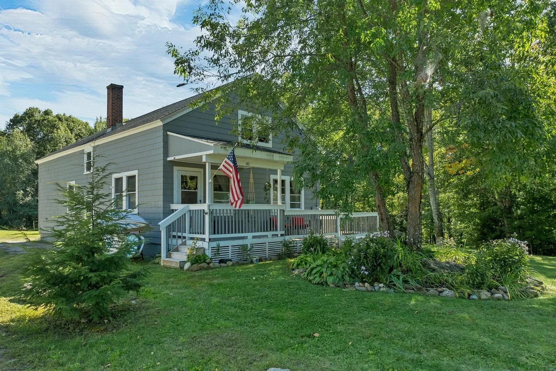 Photo of 40 Boston Hill