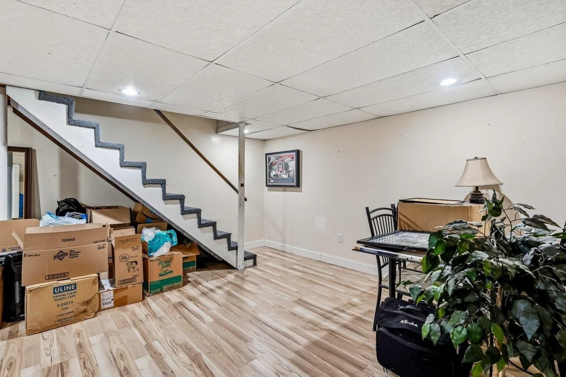 Photo of 154 Flagg