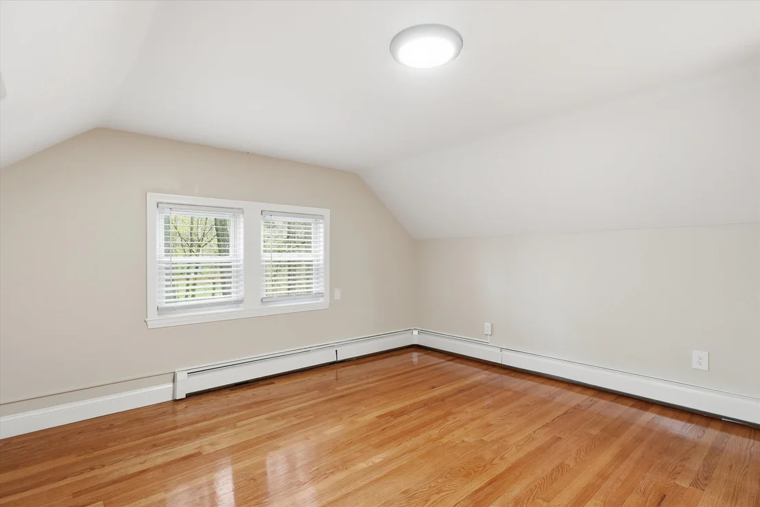 Photo of 293 Lawrence