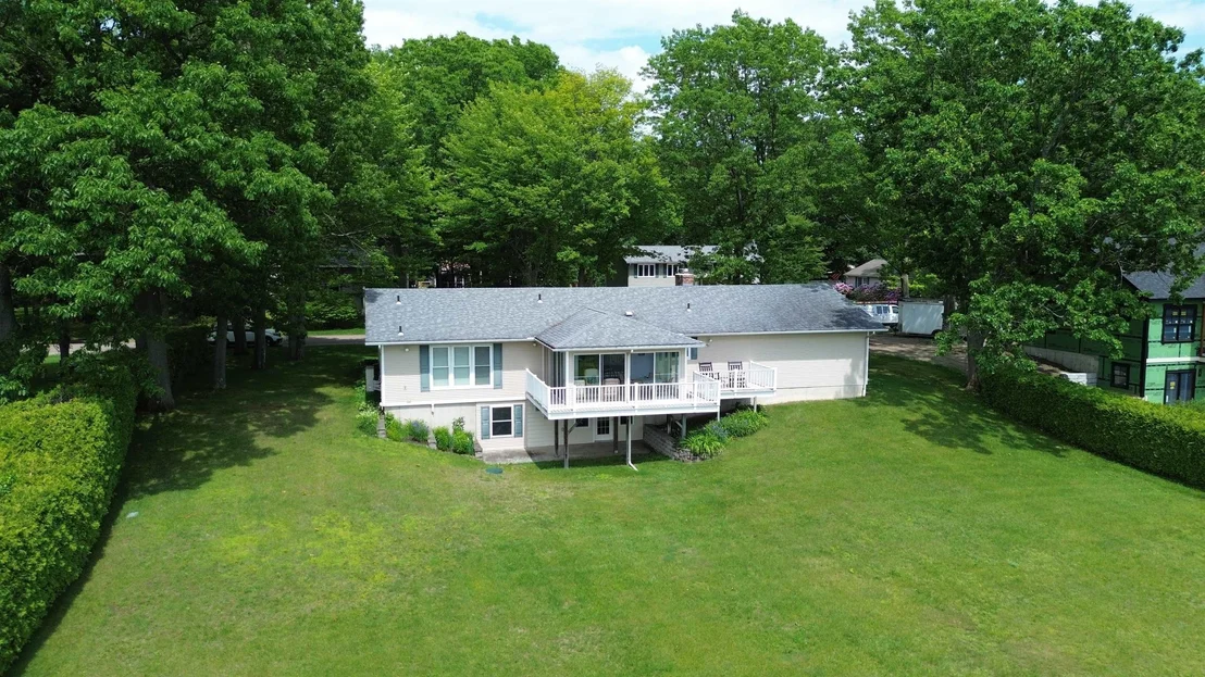 Photo of 170 Biscayne