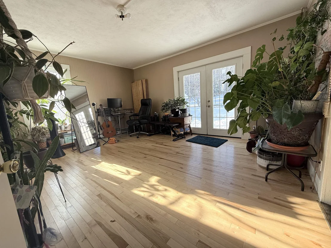 Photo of 1417 Main