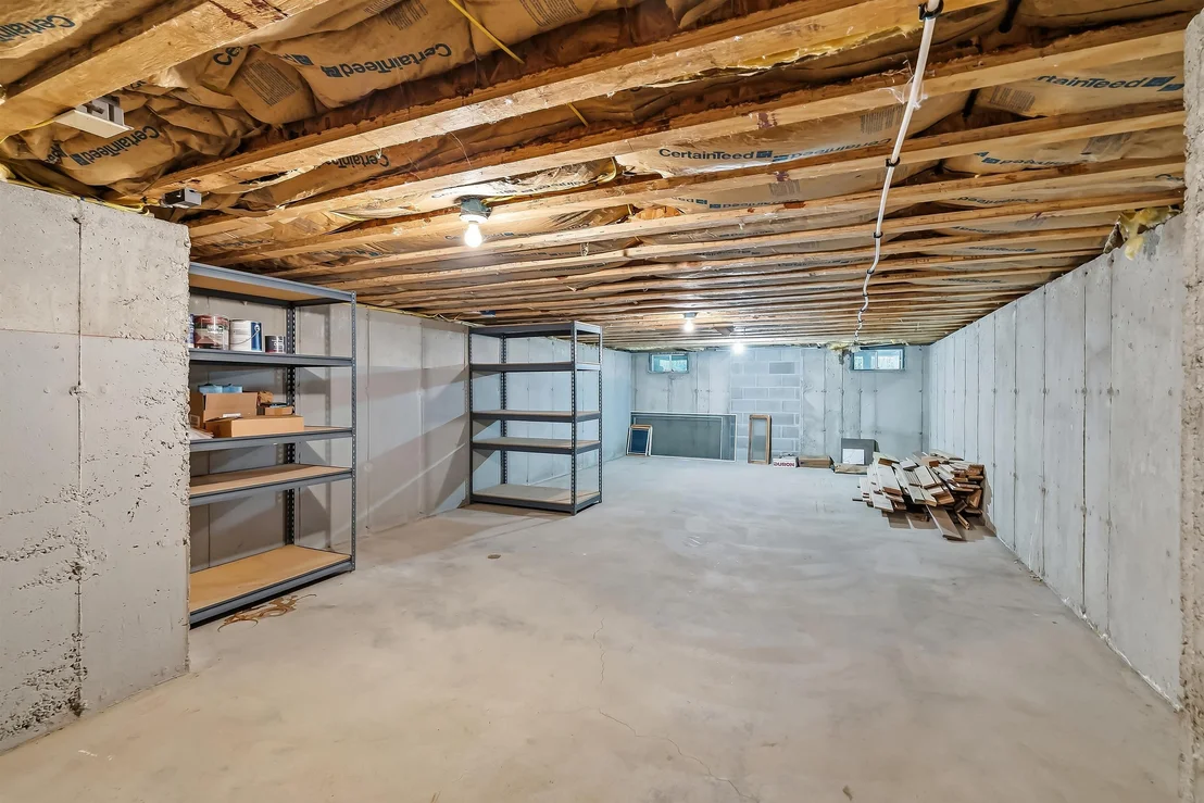 Photo of 1087 County