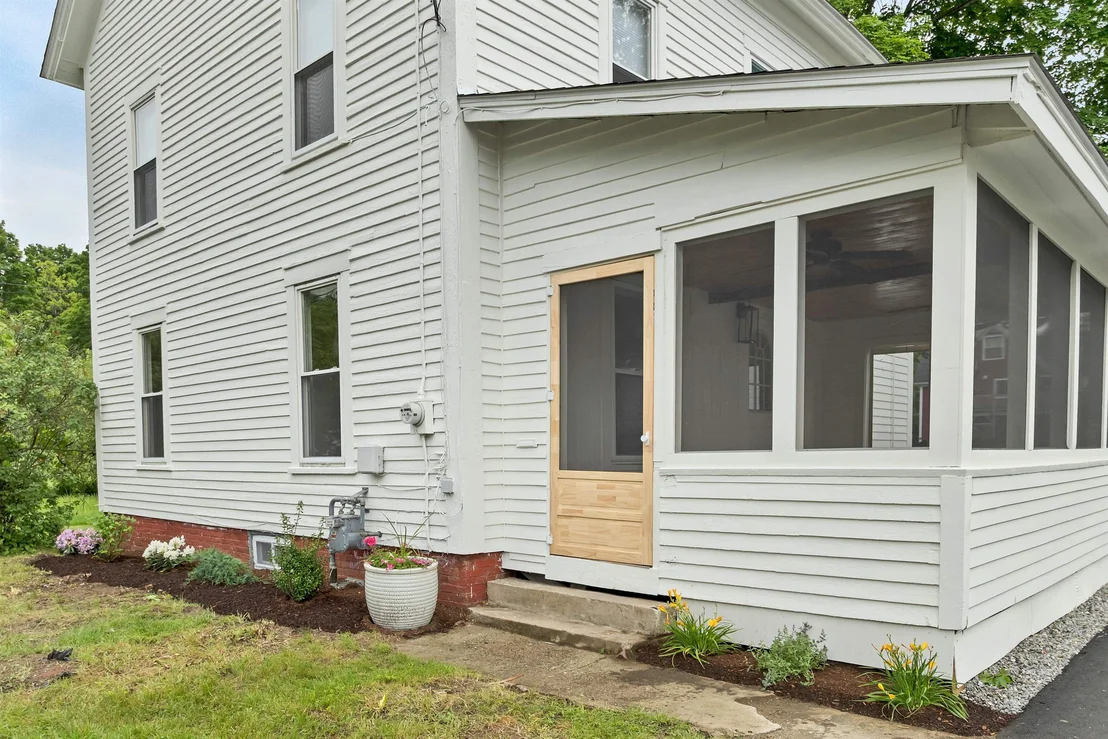 Photo of 33 Spruce