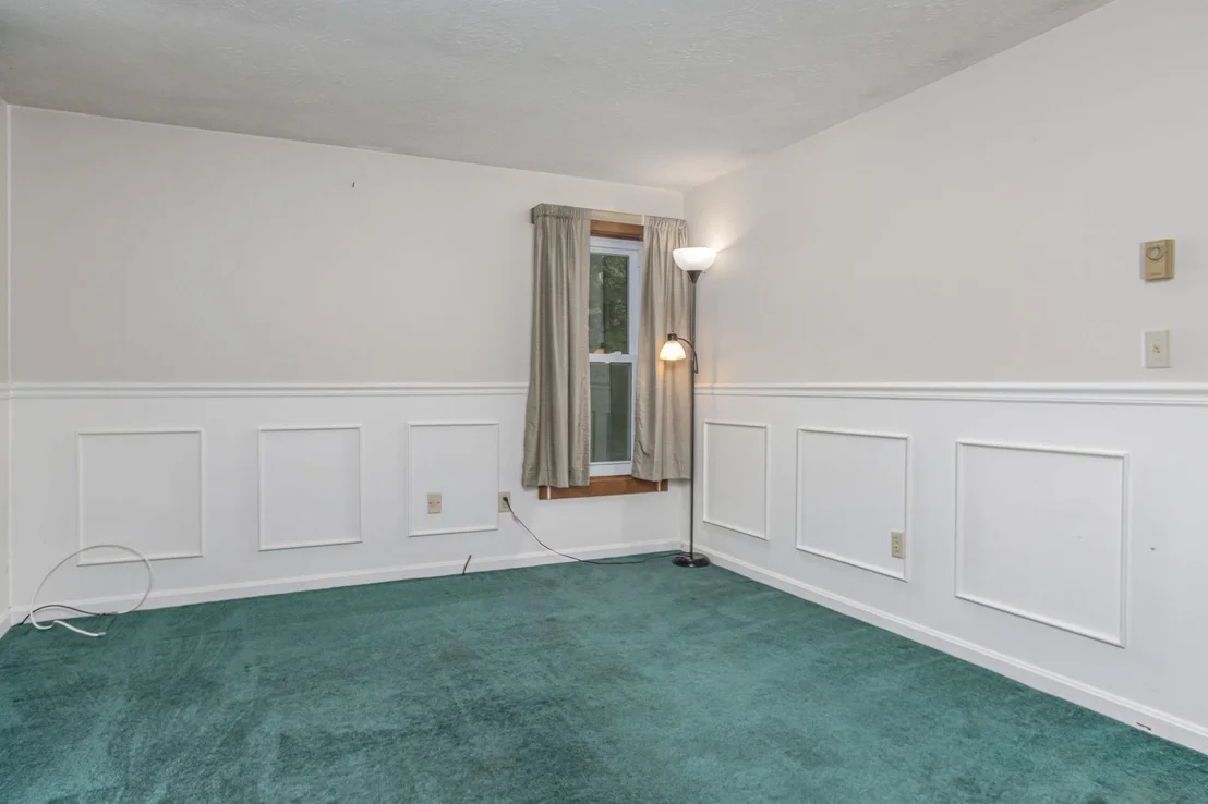 Photo of 20 Redfield