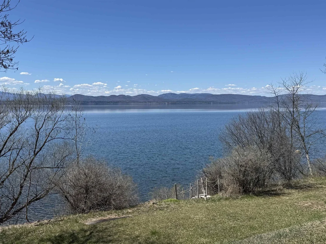 Photo of 481 Hills Point