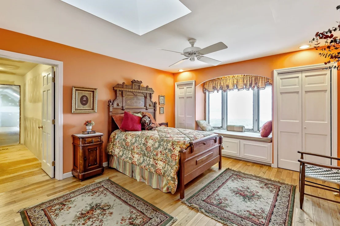 Photo of 535 Willey