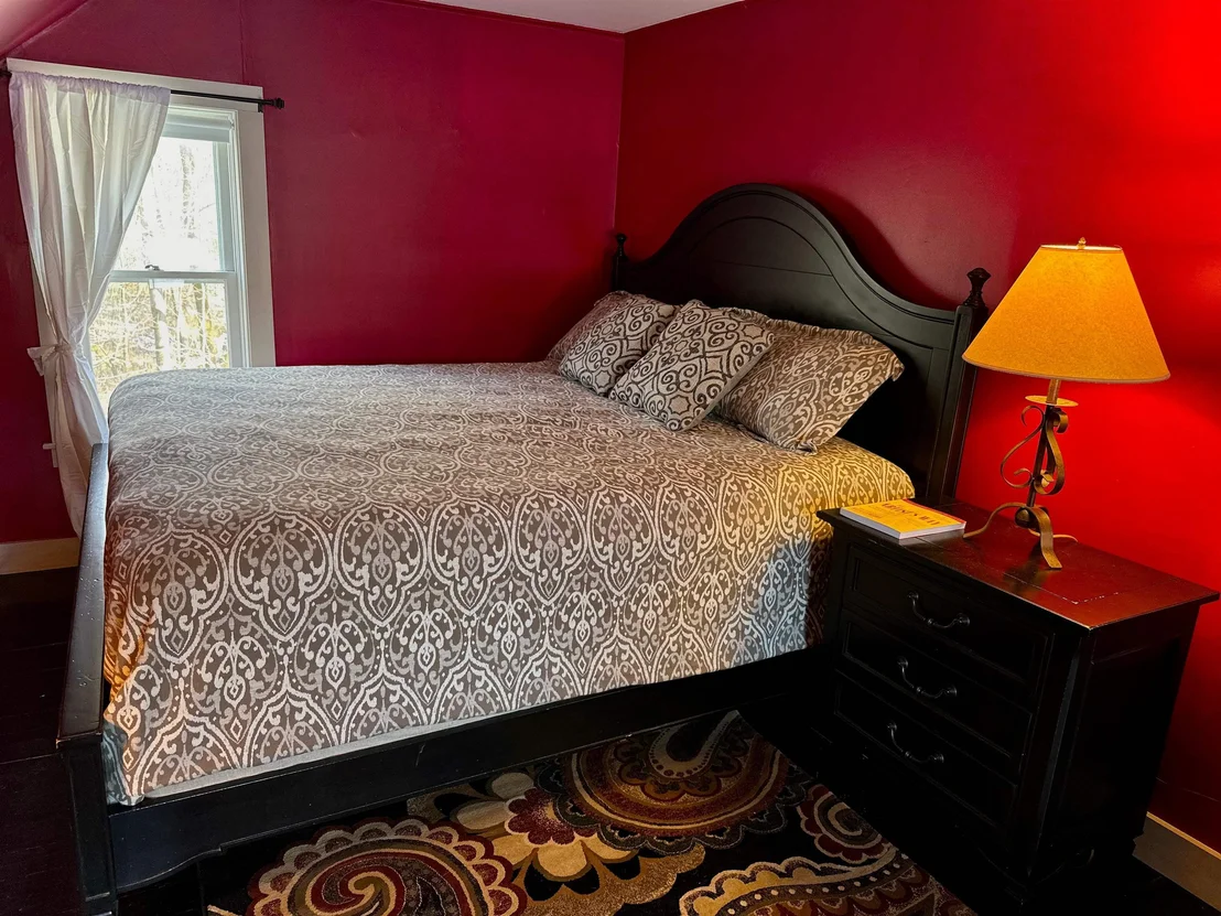Photo of 818 Danby Hill