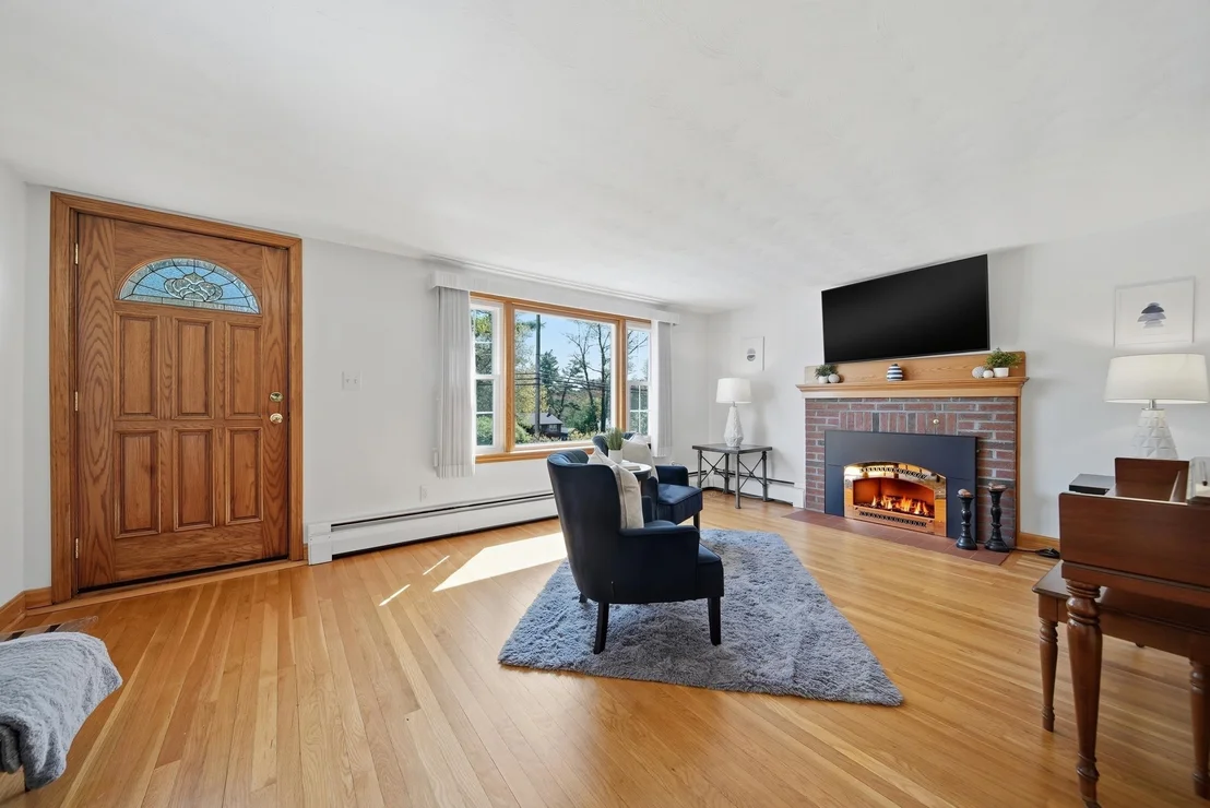 Photo of 35 Nashua