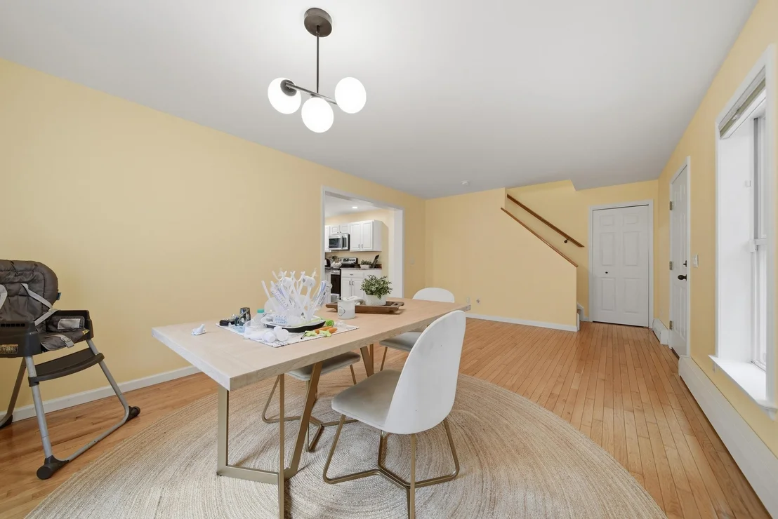 Photo of 116 N Mason