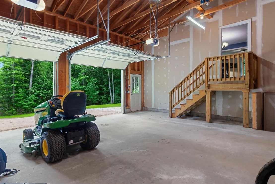 Photo of 633 Beauty Hill