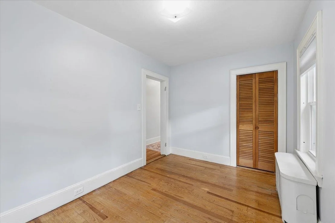 Photo of 838 Maple