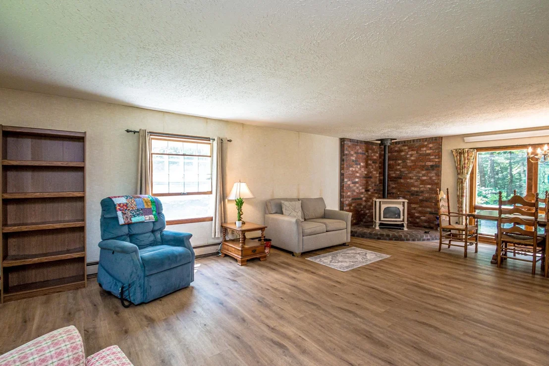 Photo of 141 Red Eagle Brook