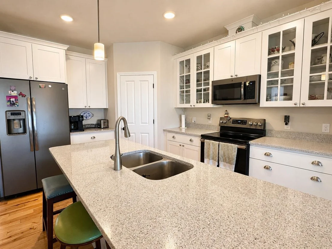 Photo of 82 Ledge