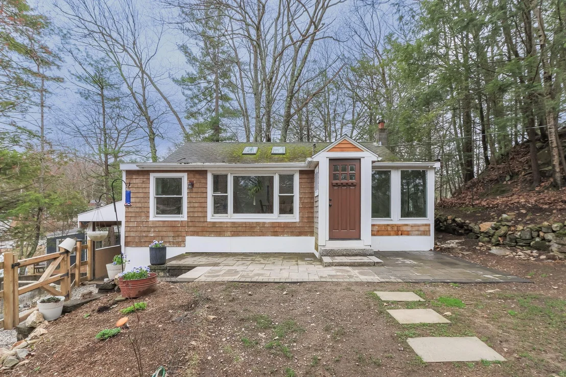 Photo of 21 Hemlock Heights