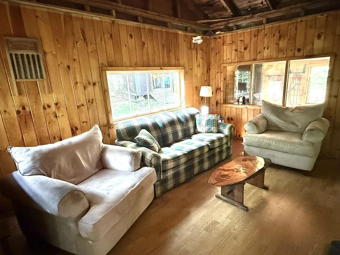 Photo of 845 Bailey Hill