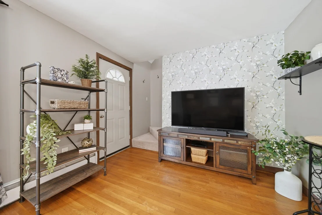 Photo of 76 Granite