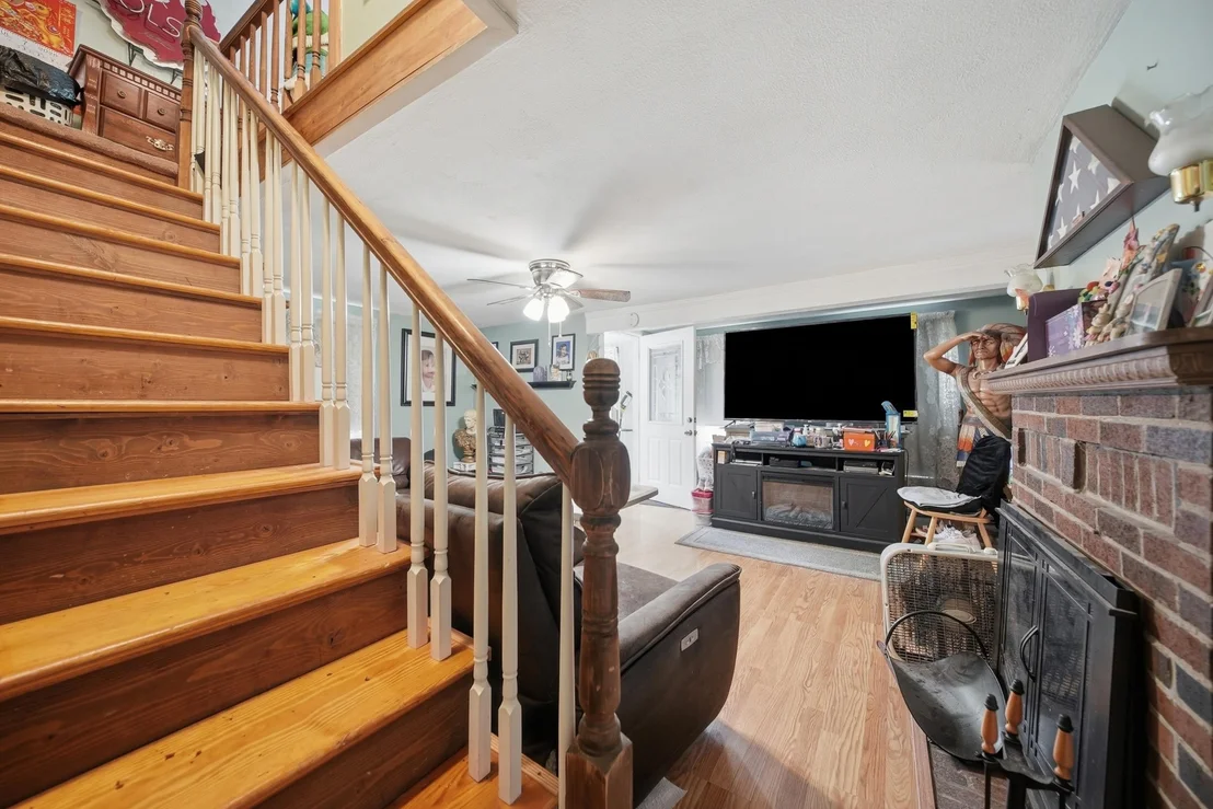 Photo of 30 Harris