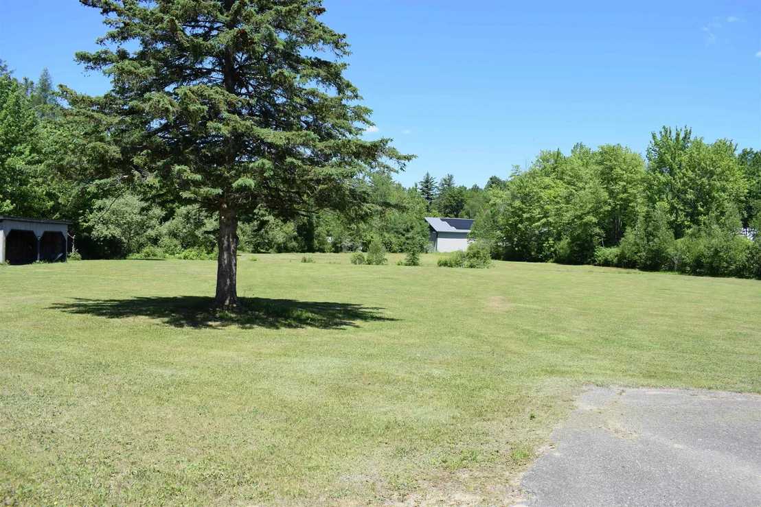 Photo of 14 Cloutier