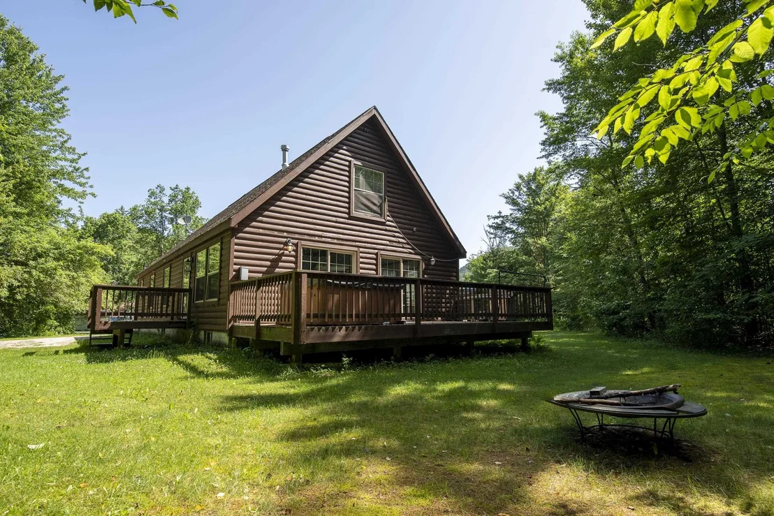 Photo of 89 Townsend Brook
