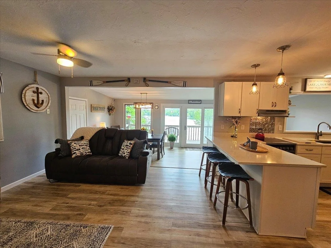 Photo of 326 Hemlock