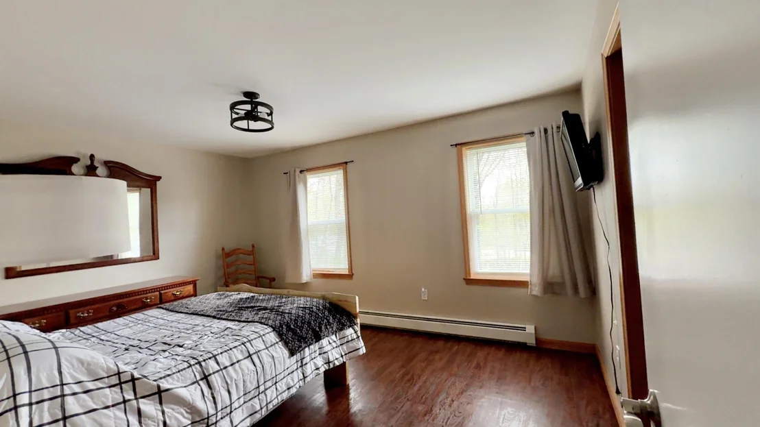 Photo of 648 Tigola
