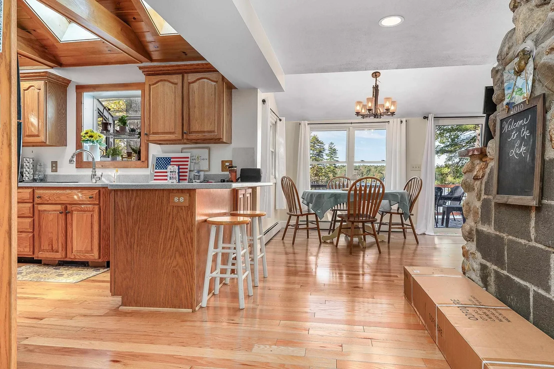 Photo of 44 Rocky Point