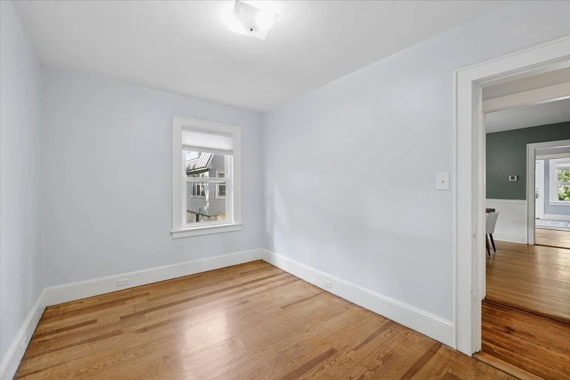 Photo of 838 Maple