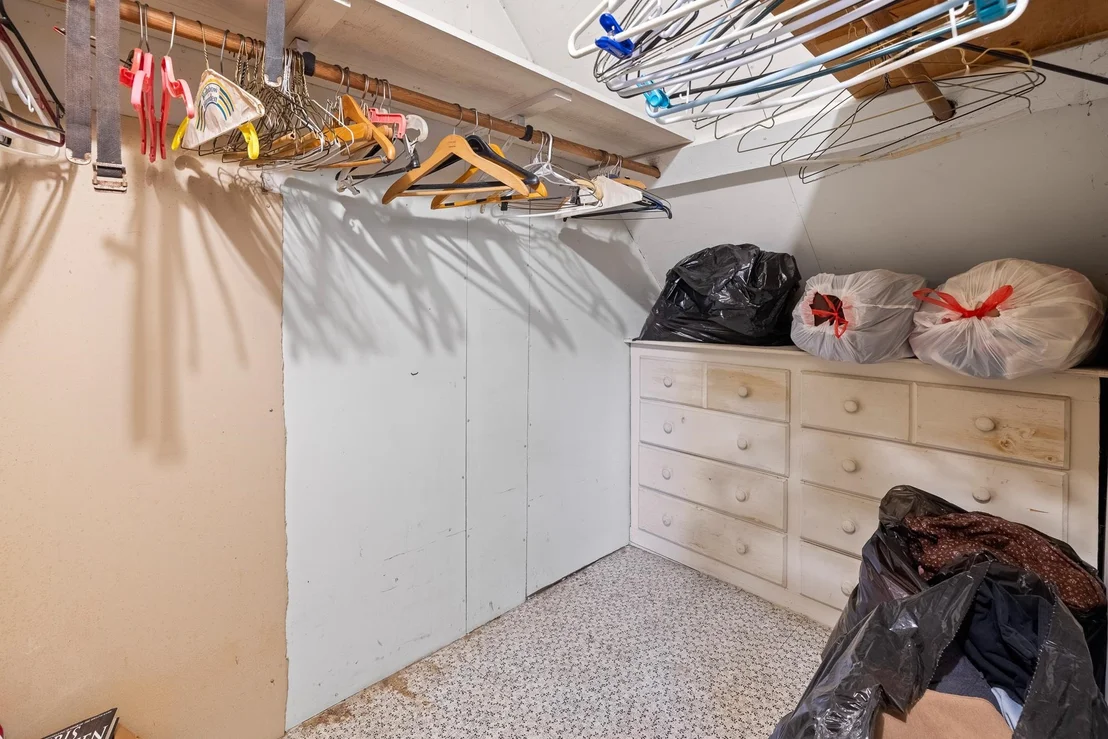 Photo of 298 Jenneville