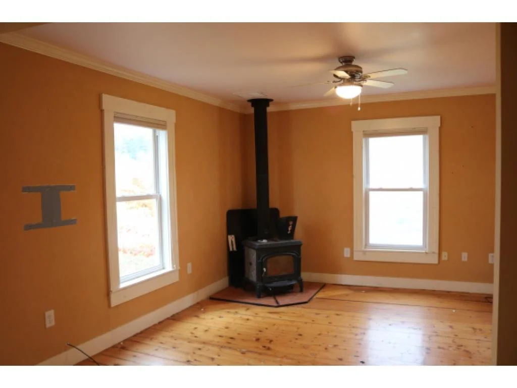 Photo of 4900 Lake