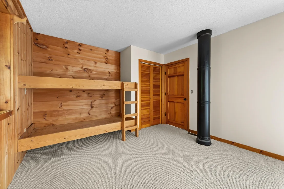 Photo of 145 High Brook