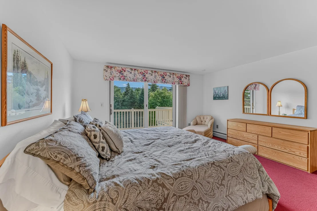 Photo of 323 Hannah